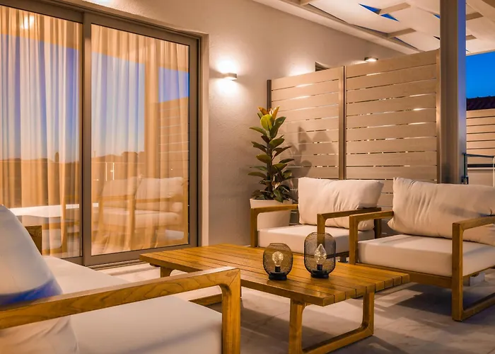 Piazza Suites